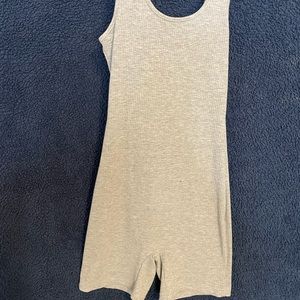 Heather gray shein right romper size small